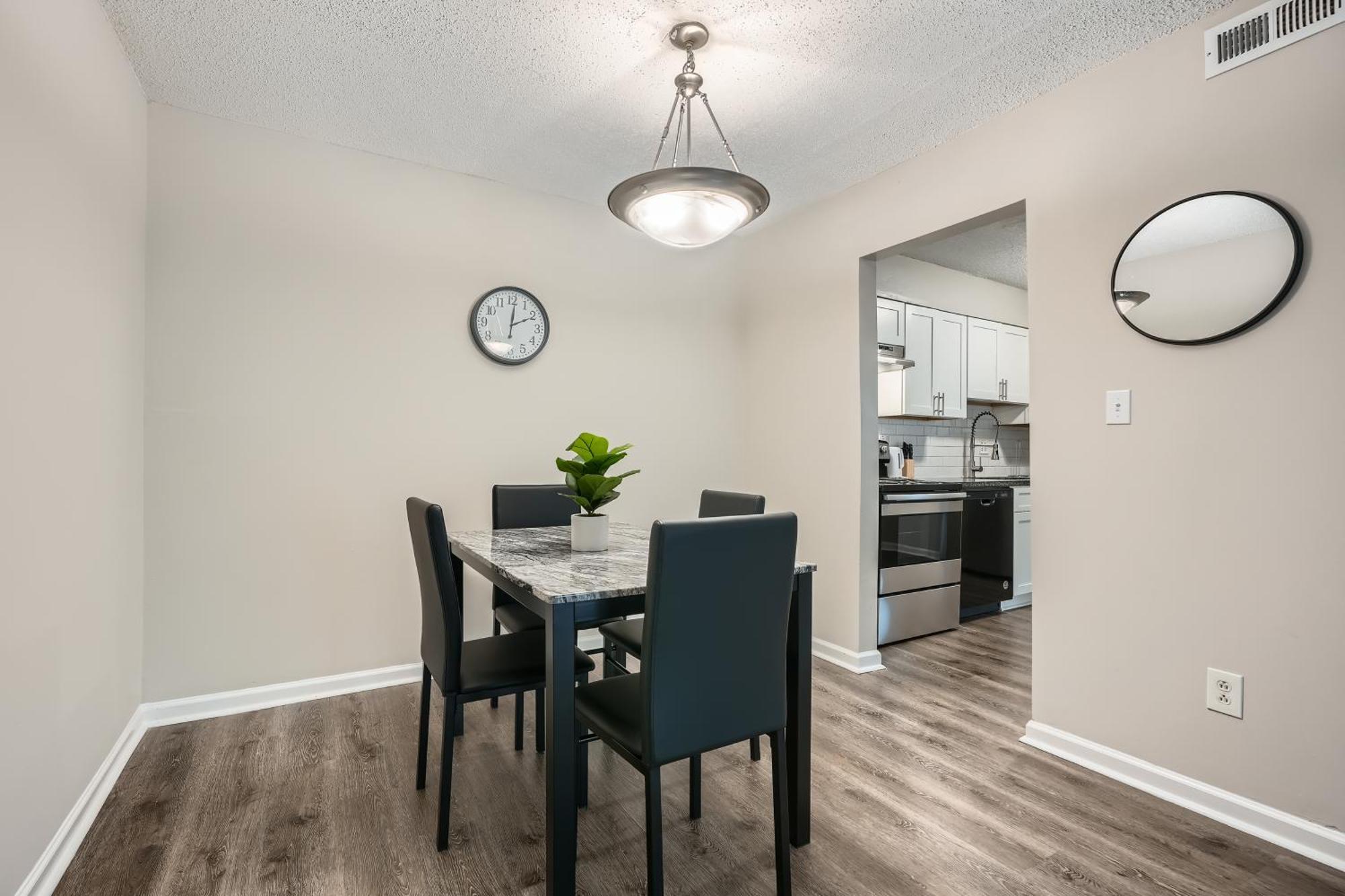 Crest At East Cobb 1812 Comfort, Spacious 2Bd 2Bt Marietta Exteriér fotografie